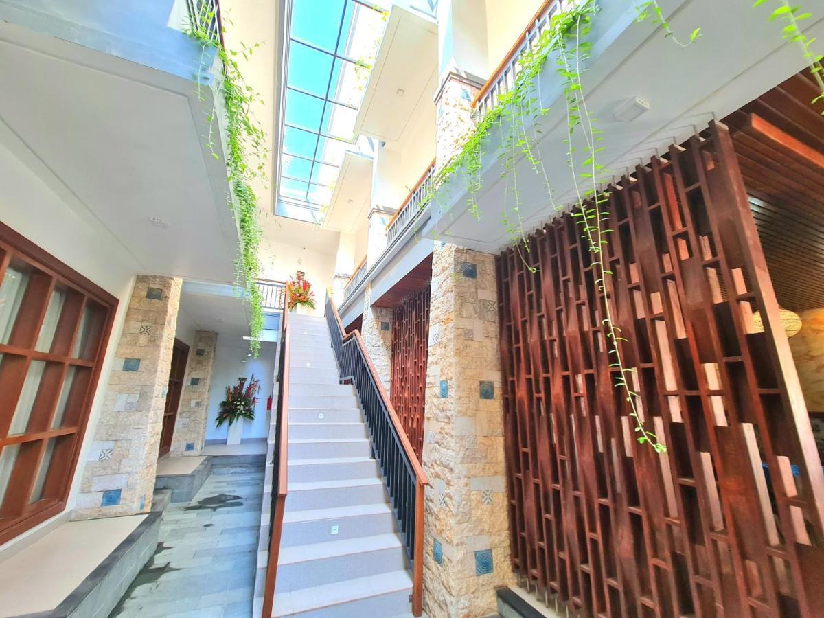 Kamandaka Hostel Kuta Lombok Exterior foto